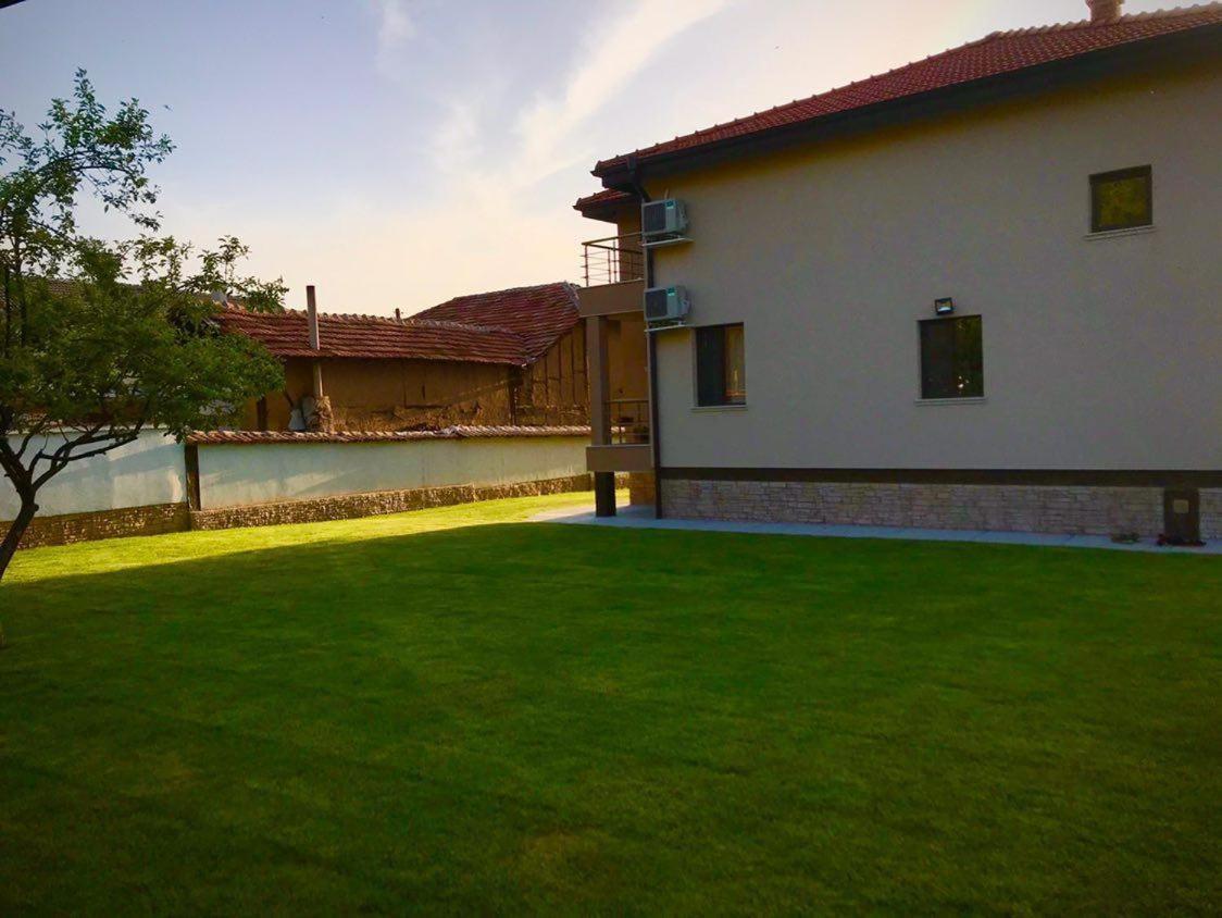 Hotel Sirakovata Kushta Saparewa Banja Exterior foto
